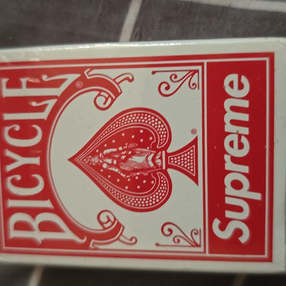 Supreme Red and White Playing Cards